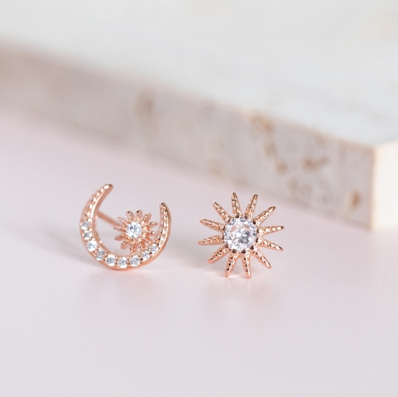 Rosegold Celestial Studs (S925) - Only 1 left! - Picture 2 of 8